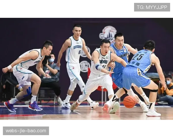 通讯：CBA与某科技公司合作，研发新一代球员可穿戴数据设备